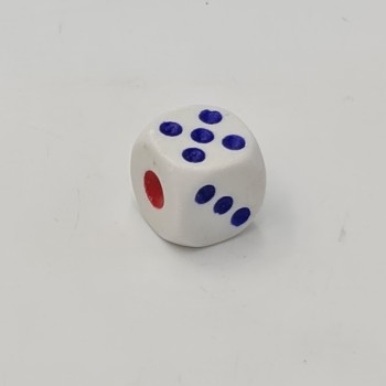 6 darabos kocka készlet, 12 mm, fehér kék és piros pöttyökkel