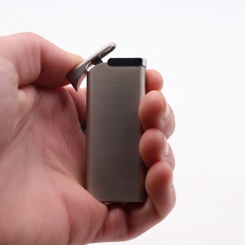 Bricheta Gri, Antivant, Reincarcabila