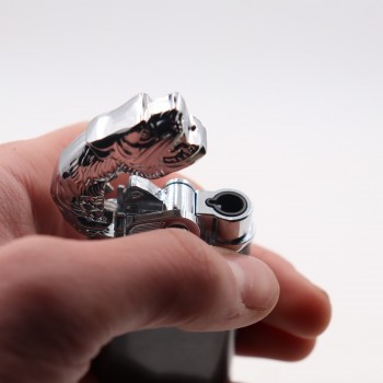 Bricheta Modulara, Cap de Tigru, Doua Flacari, Gri, 8 cm