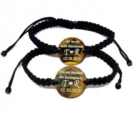 2 darab fekete fonott...