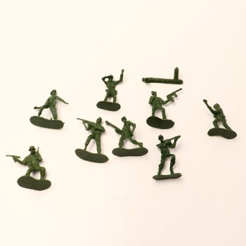 Jucarie 37  figurine soldati, si baza, 3 ani+, Multicolor