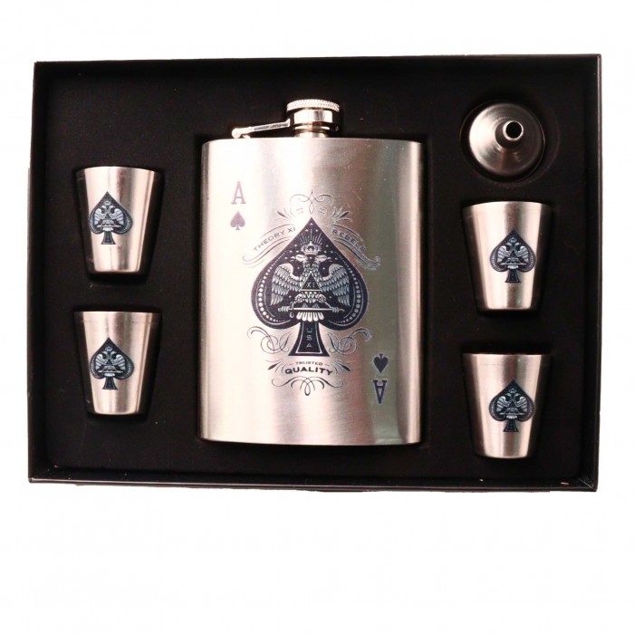 Sticla cu 4 Pahare, Cutie Speciala, Model Inima Neagra