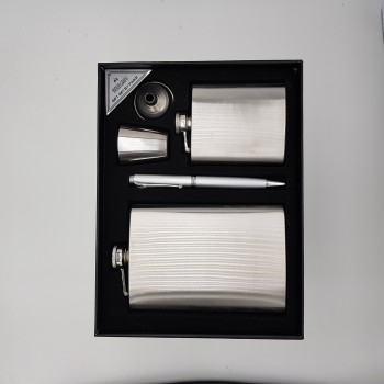 2 sticle metal otel inoxidabil 9oz si 3oz pentru bauturi fine, pahar si pix